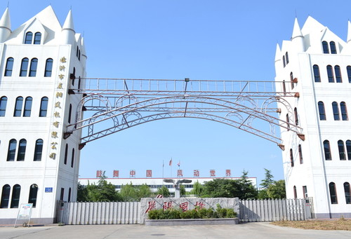 廣州千葉泳池設(shè)備加持：青島某高端會(huì)所煥新水環(huán)境體驗(yàn):泳池設(shè)備